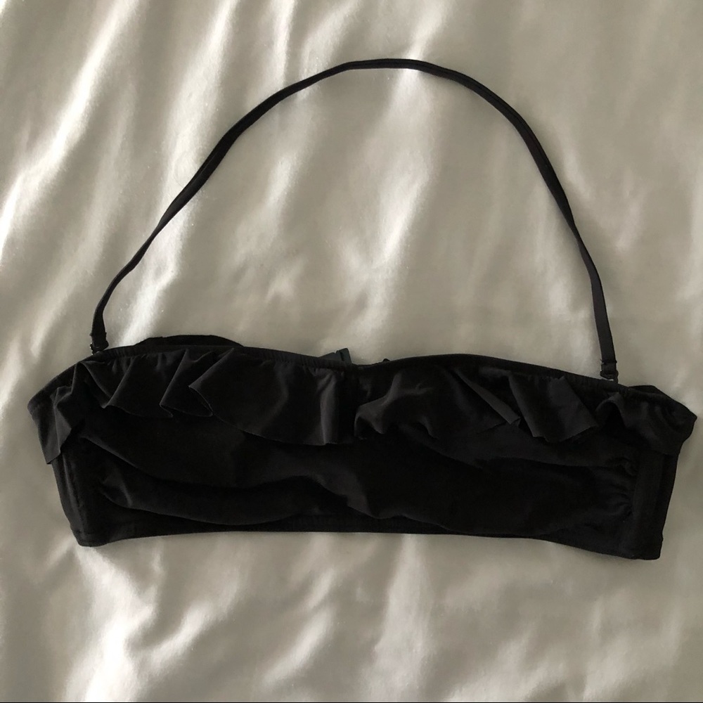 GapBody ruffle bikini top